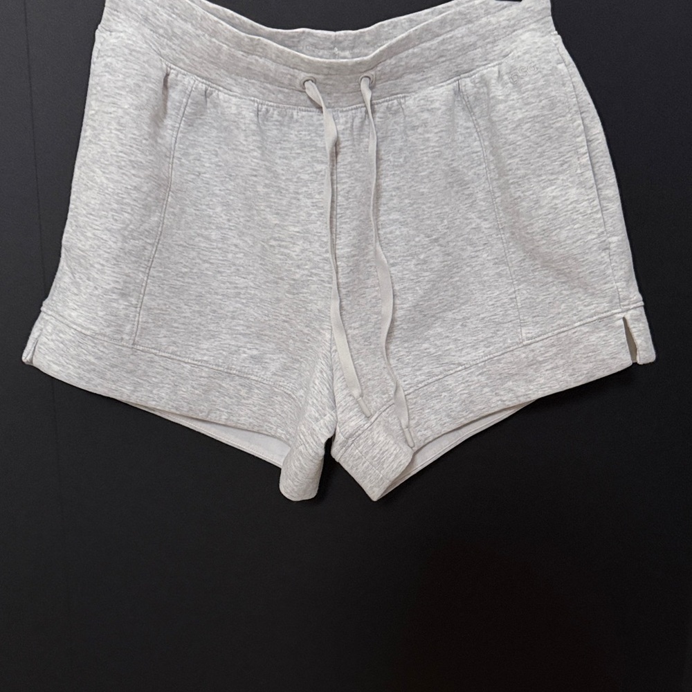 DSG Women's Light Gray Athletic Shorts